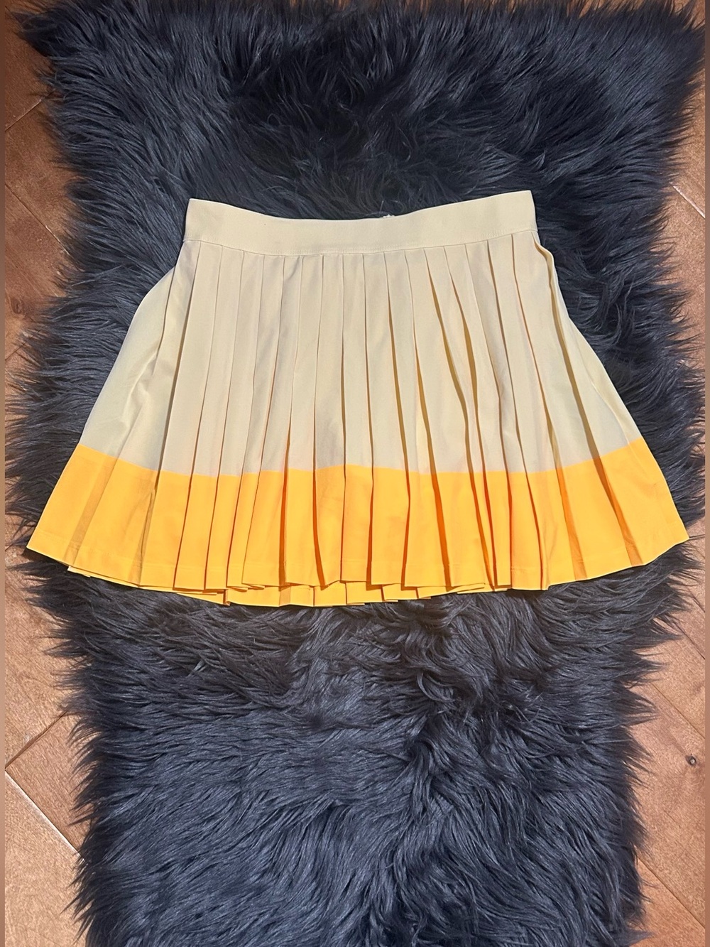 Athleta Girl Pleat Perfect Skort Light Yellow 2Tone Tennis Skort Size 14 - Picture 5 of 6